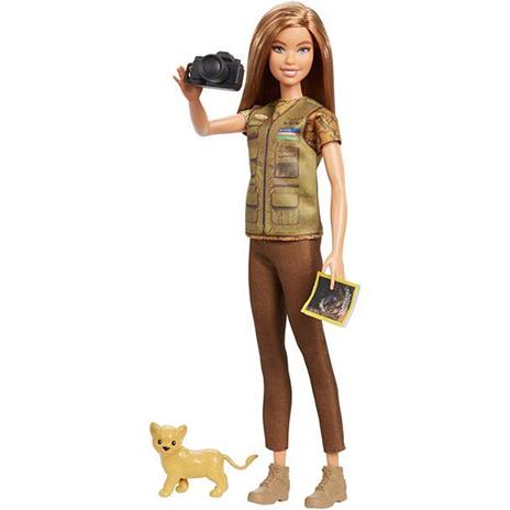 Barbie Fotoreporter con Cucciolo di Leone. National Geographic (GDM46)