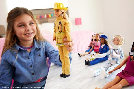 Barbie Carriere Iconiche. Pompiere. Edizione Esclusiva per 60 Anniversario - 3