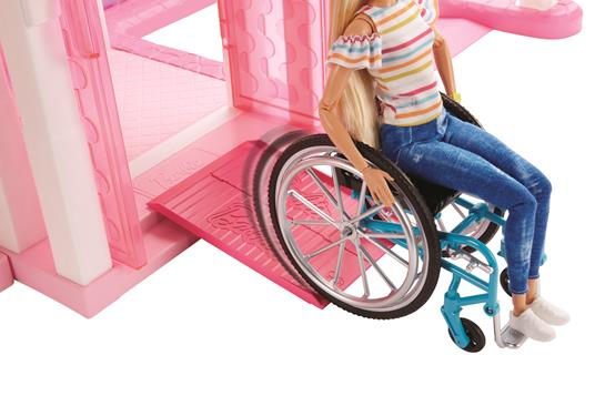 Barbie Fashionistas Bambola Bionda con Sedia a Rotelle, Giocattolo per Bambini 3+ Anni. Mattel (GGL22) - 8