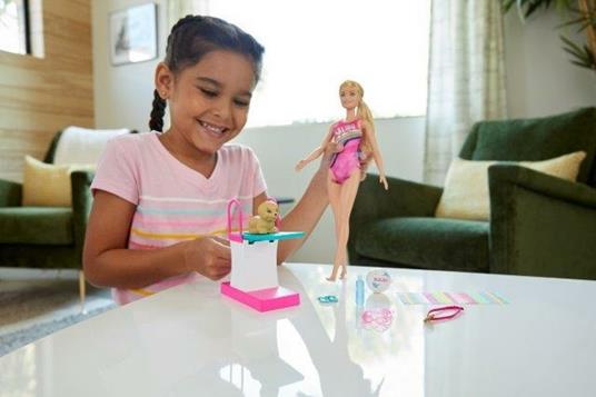 BARBIE DREAMHOUSE ADVENTURES Swim 'n Dive bambola nuotatrice sportiva e