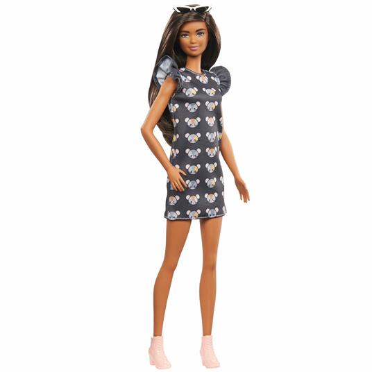 Barbie Fashionistas Bambola Castana, con Vestitino con Stampa, Stivali e Occhiali da Sole Giocattolo per Bambini 3+Anni, GHW54