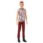 Barbie- Bambola Ken Fashionista dai Capelli Castani con Punte Rosse, Canottiera e Pantaloni Scozzesi