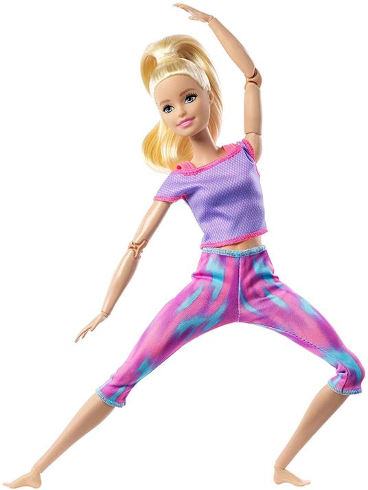Barbie -Bambola Bionda Snodata con 22 Articolazioni Flessibili e Abbigliamento Sportivo, Giocattolo per Bambini 3+ Anni, GXF04 - 4