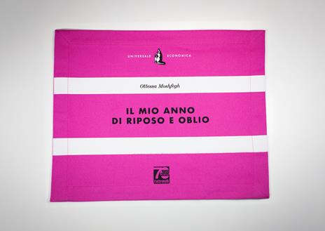 Coppia di tovagliette Feltrinelli. Il mio anno di riposo e oblio