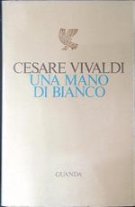Una mano di bianco