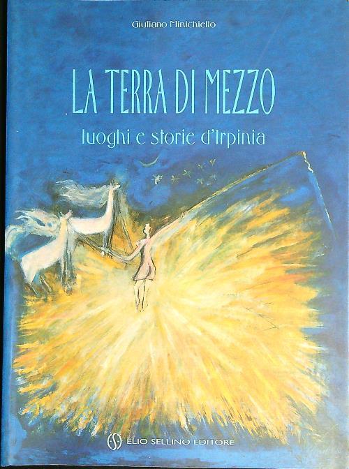 La Terra di mezzo - Giuliano Minichiello - copertina