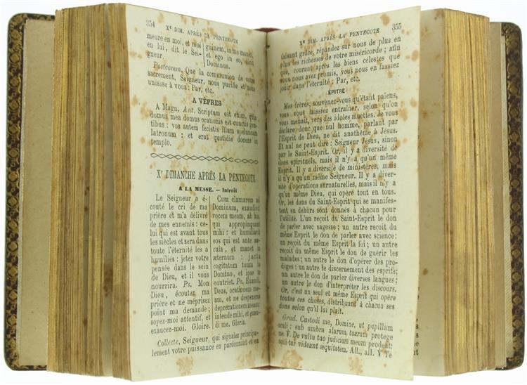 Paroissien Romain Conténant les Offices de Tous les Dimanches et des Principales Fetes de l'Année le Propre et le Commun des Saints Suivis du Chemin de la Croix. Traduction Nouvelle