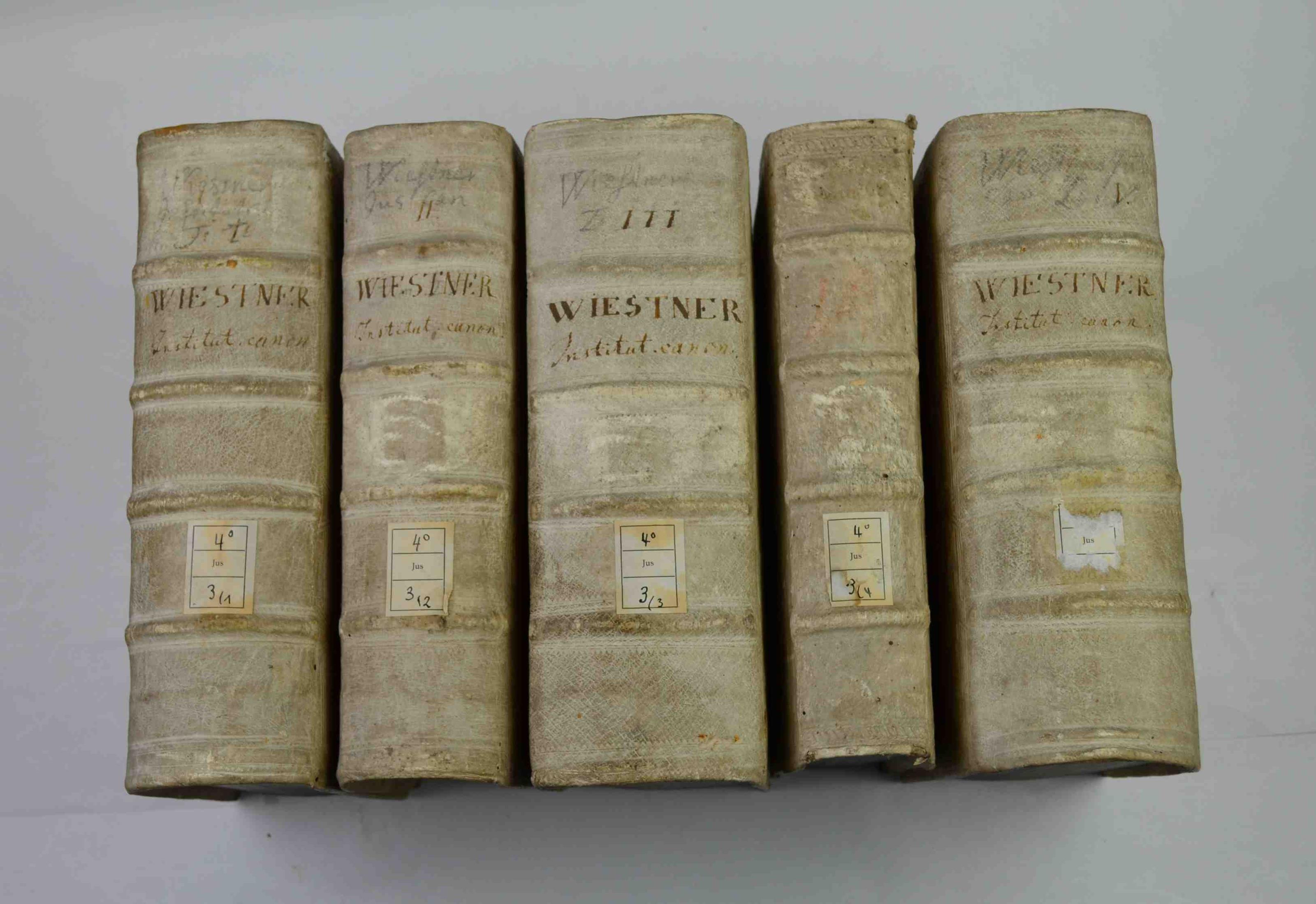 Institutiones canonicae sive Ius Ecclesiasticum, Praelectiones et Exercitationes academicis ad Decretalium Gregorii P.IX. Libros V