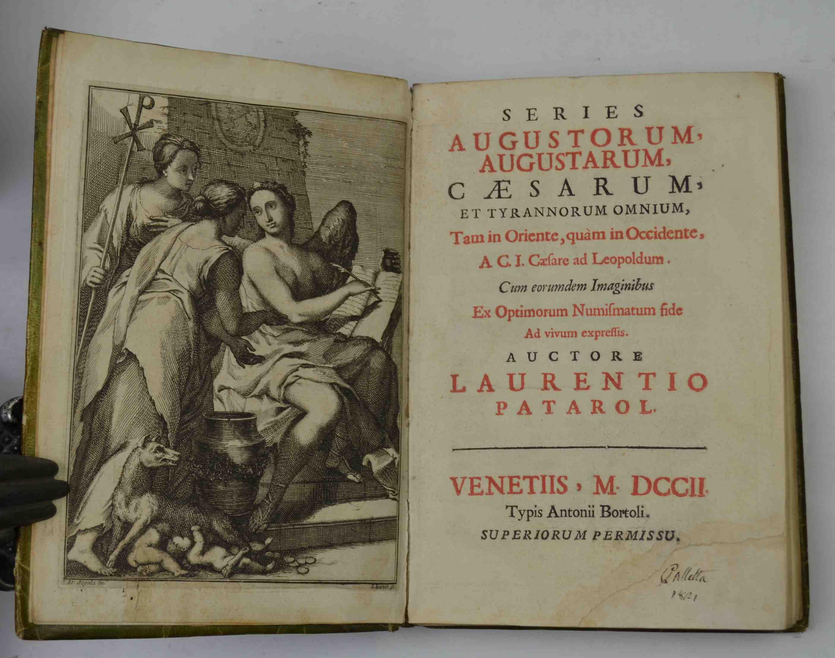 Series augustorum, augustarum caesarum, et tyrannorum omnium, tam in Oriente, quam in Occidente, AC. J. Caesare ad Leopoldum. Cum eorundem imaginibus ex Pptimorum Numismatum fide ad vivum expressis