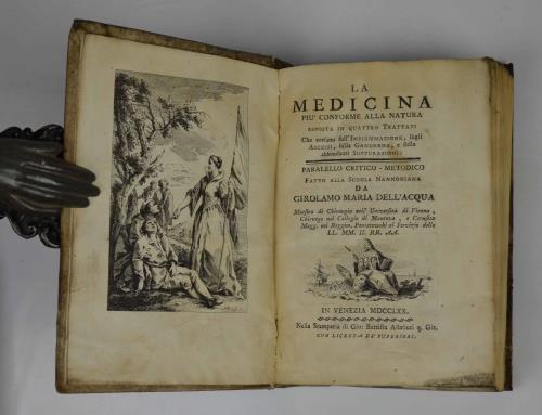 La Medicina più conforme alla natura. Esposta in quattro Trattati che versano sull'Infiammazione, sugli Ascessi, sulla Gangrena, e sulle abbondanti Suppurazioni. Parallelo critico-metodico fatto dalla Scuola Nannoniana da G. M. Dell'Acqua Maestro di Chi - copertina