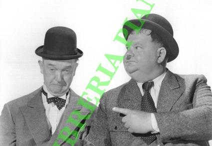 Stan Laurel & Oliver Hardy (Stanlio & Olio) - copertina