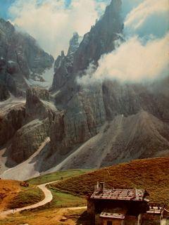 L' Italia: uomini e territorio. IL MONDO ALPINO - Eugenio Turri - copertina