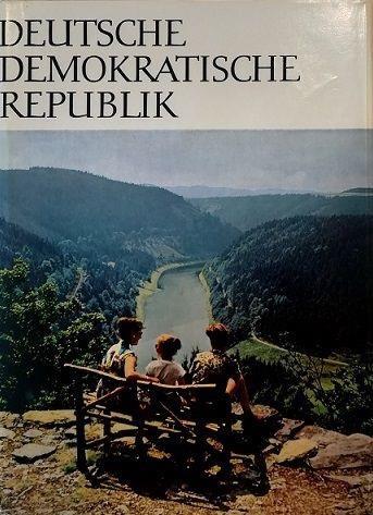 Deutsche Demokratische Republik - volume in cofanetto editoriale - copertina