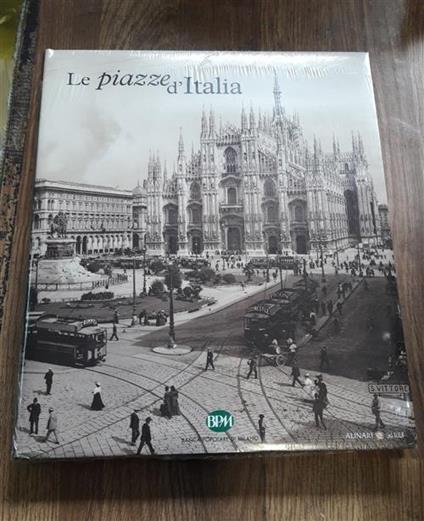 Le Piazze D'italia - copertina