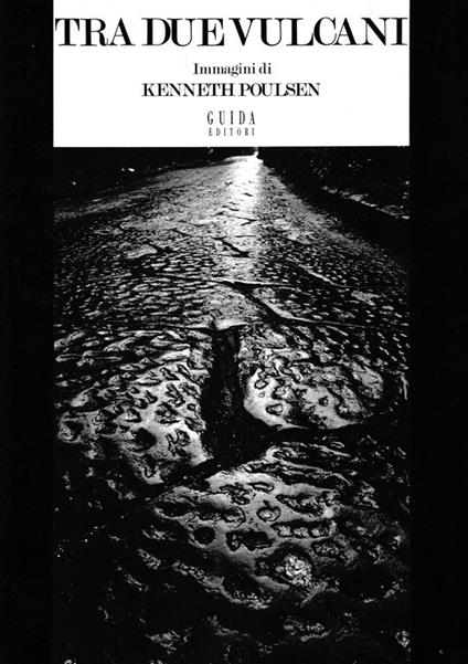 Tra due Vulcani - copertina