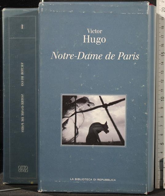 Notre-Dame De Paris - Victor Hugo - copertina