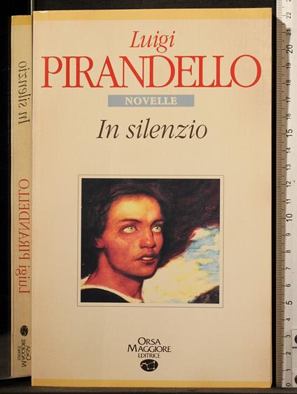 In silenzio - Luigi Pirandello - copertina