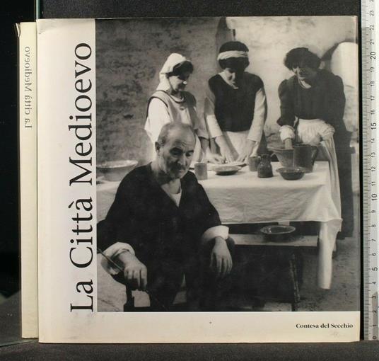 La Città Medioevo - Giovanni Martinelli - copertina