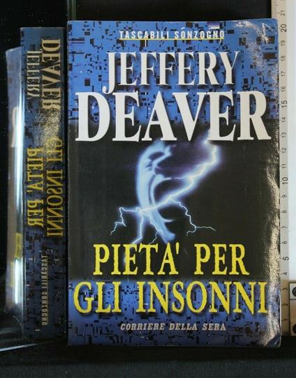 Pietà per Gli Insonni - Jeffery Deaver - copertina
