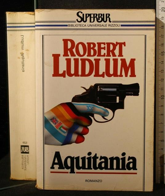 Aquitania - Robert Ludlum - copertina