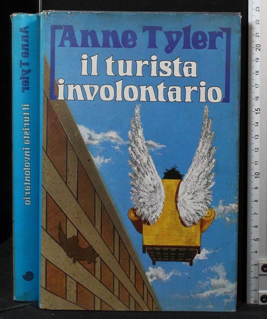 Il turista involontario - Anne Tyler - copertina