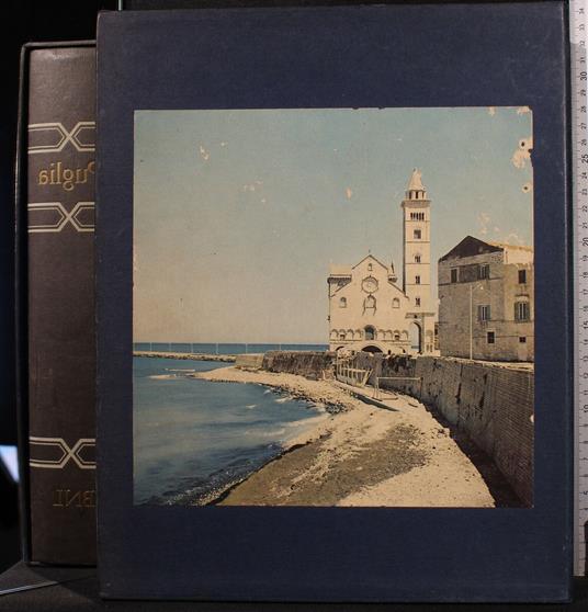 Puglia - Puglia di: Biancofiore - copertina