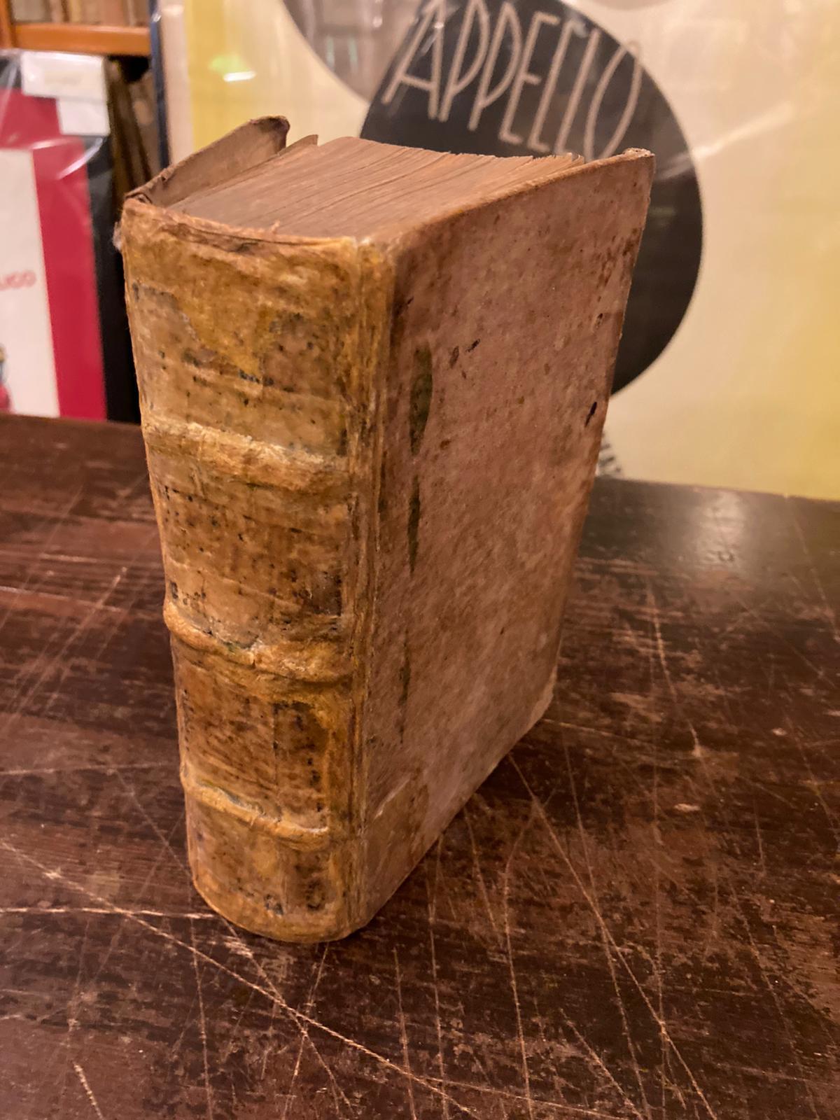 L. Coelii Lactantii Firmiani Divinarum Institutionum Libri Septem. Eiusdem De ira Dei Liber I. De opificio Dei Liber I. Epitome in libros suos, Liber acephalos, Phoenix. Carmen de Dominica resurrectione Cum indice Rerum Locupletissimo