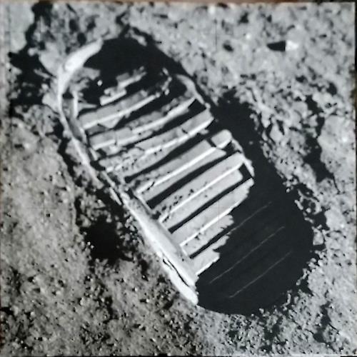 The NASA archives. 60 years in Space - copertina