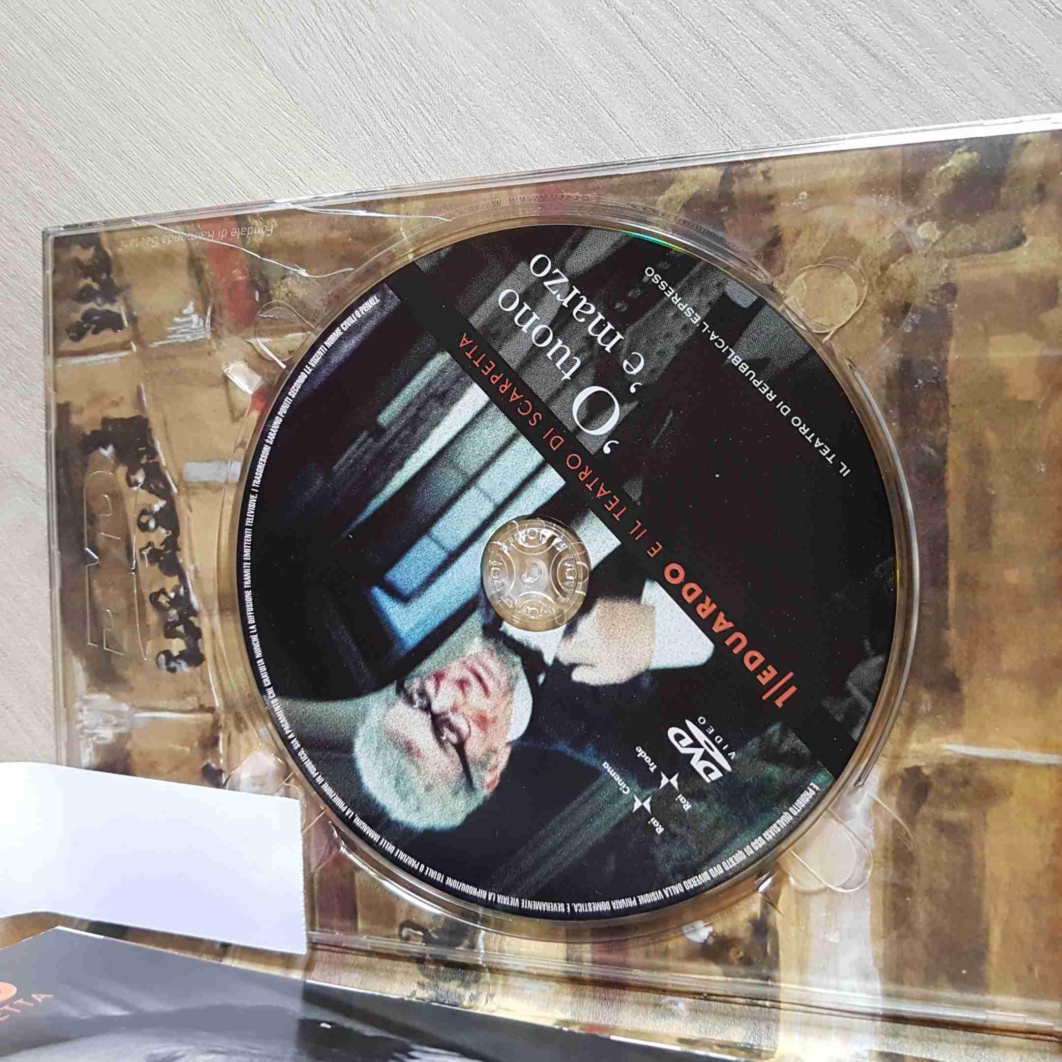 dvd 'O TUONO 'E MARZO - EDUARDO E IL TEATRO DI SCARPETTA 2009 REPUBBLICA