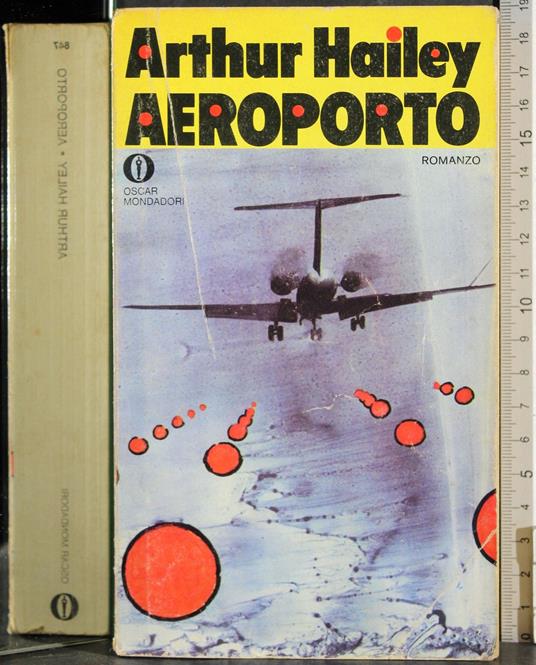 Aeroporto - Arthur Hailey - copertina