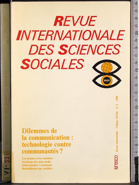 Revue internationale des sciences sociales - copertina