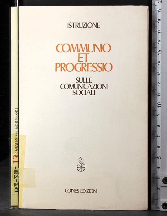 Istruzione. Communio et progressio - copertina