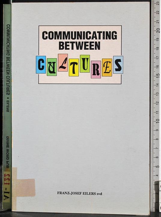 Communicating Between Cultures - Franz-Josef Eilers - copertina
