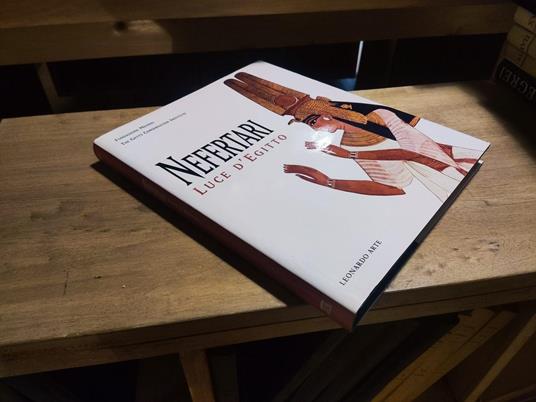 Nefertari Luce d'Egitto - copertina