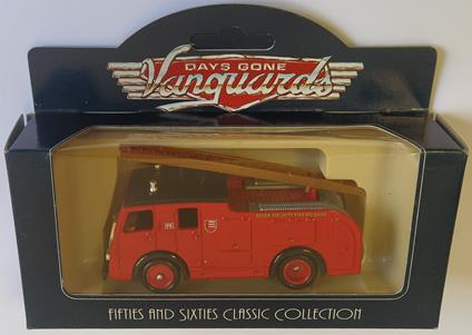 Lledo Vanguards Days Gone Dennis F8 Fire Engine Essex Brigade
