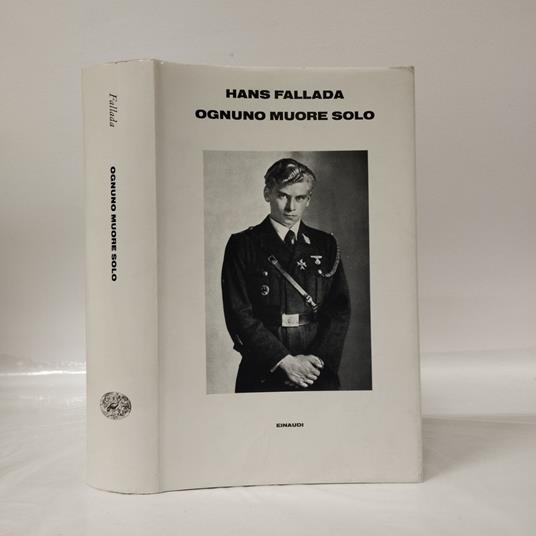Ognuno muore solo - Hans Fallada - copertina
