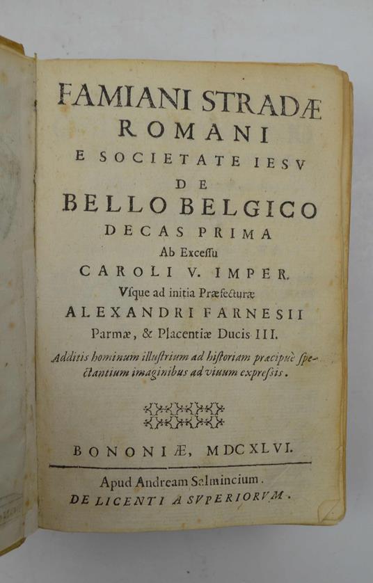 De bello belgico. Decas prima ab excessu Caroli V. Imper. usque ad initia Praefecturae Alexandri Farnesii Parmae, et Placentiae Ducis III - copertina