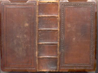 Missel et Vesperal conforme au Missel et au Breviaire Romains. Texte latin et francais, augmente de toutes les prieres usuelles du chretien - copertina