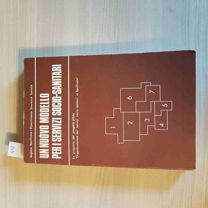 Un Nuovo Modello Per I Servizi Socio Sanitari 1977 Regione Basilicata - copertina