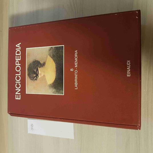 La Labirinto Memoria 8 - copertina