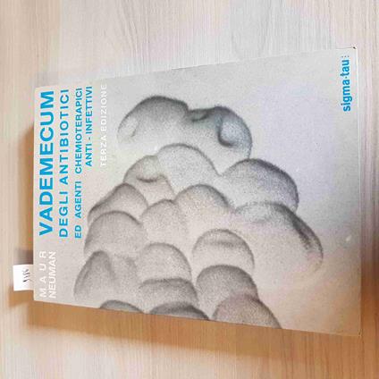 Vademecum Degli Antibiotici Ed Agenti Chemioterapici - Maur Neuman - copertina