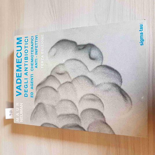 Vademecum Degli Antibiotici Ed Agenti Chemioterapici - Maur Neuman - copertina