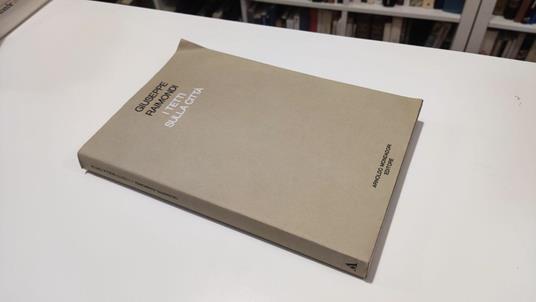 I tetti sulla città 1973-1976 - Giuseppe Raimondi - copertina