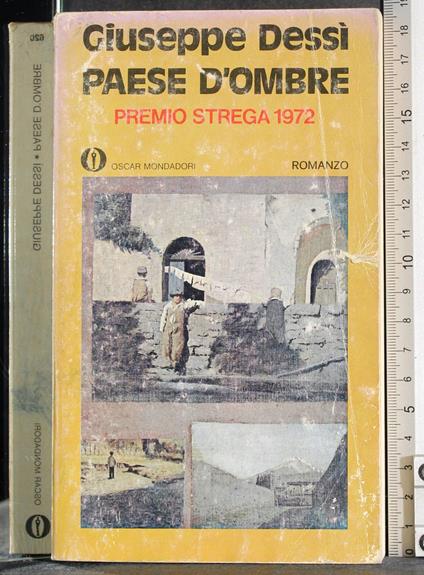 Paese d'ombre - Giuseppe Dessì - copertina