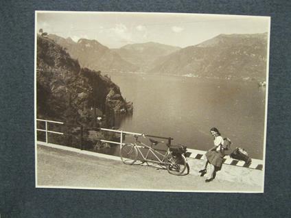 Lago di Como. Veduta verso la valle d'Intelvi. Fotografia originale - copertina