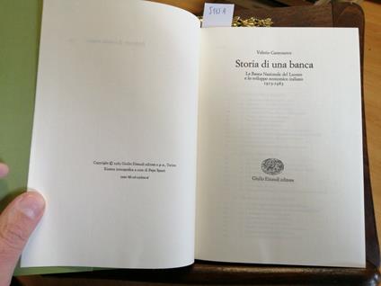 Storia Di Una Banca Bnl - Valerio Castronovo 1983 Einaudi + Cofanetto - Valerio Castronovo - copertina