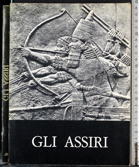 Gli Assiri - copertina