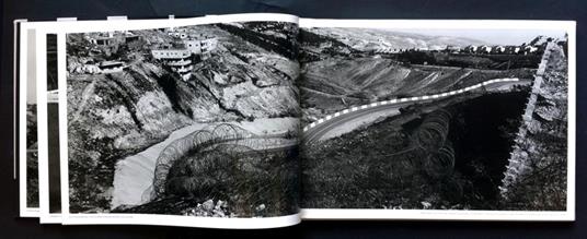 Wall. Israeli & Palestinian Landscape 2008-2012 - Josef Koudelka - 3