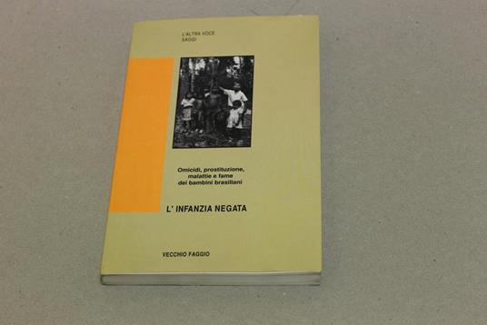 L' L' infanzia negata - copertina