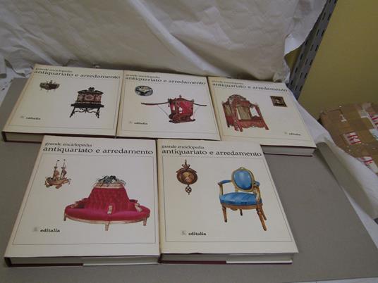Grande Enciclopedia Antiquariato E Arredamento - copertina